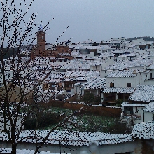 Schnee Valdelarco.